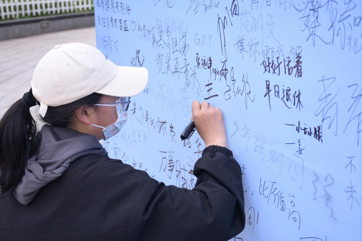图片3.png 图片3.png